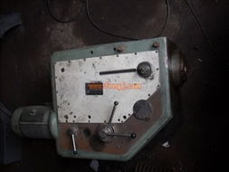 山東煙臺二手機(jī)床設(shè)備及附件供應(yīng)圖庫